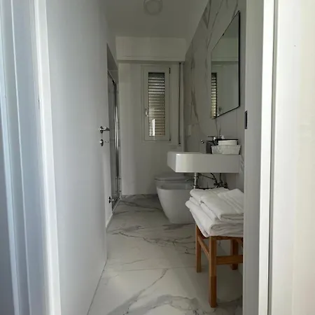 La Terrazza Degli Angeli Apartment *